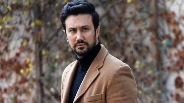 وقتی همسر شاهرخ استخری شبیه کتری برقی شد!+عکس