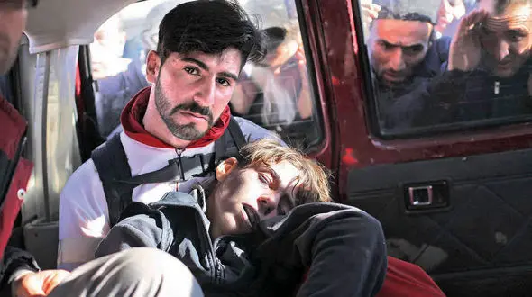 افسوس های فرشته نجات پس از مرگ تلخ فرهاد کولبر + عکسی که دنیا را تکان داد