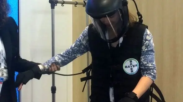 با این لباس 80 سال پیرتر می شوید+عکس