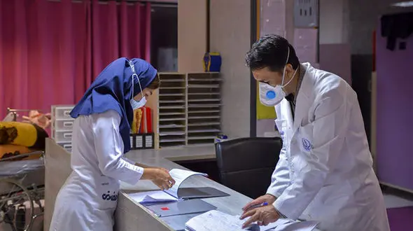 کمبود ۱۲ هزار پزشک در کشور/ ۶۰۰۰  پزشک غیرفعال، ۱۵ هزار پزشک در زیبایی/ تنها ۴۲٪ پزشکان عمومی پروانه فعالیت دارند