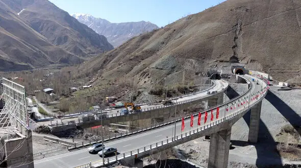 بهره برداری از قطعه جدید آزادراه تهران – شمال
