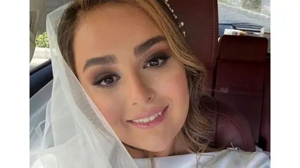 میترا ابراهیمی آبروی شوهرش را برد / لباس همسر پیمان قاسم خانی پاره بود +عکس