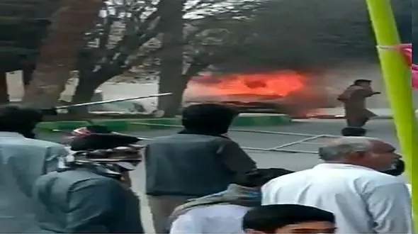 فیلم لحظه حمله به فرمانداری خاش + عکس