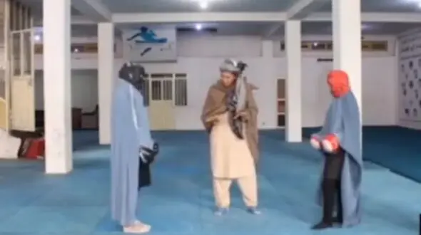 فیلم تاثر آور از ورزش زنان افغان با فرمول طالبان !