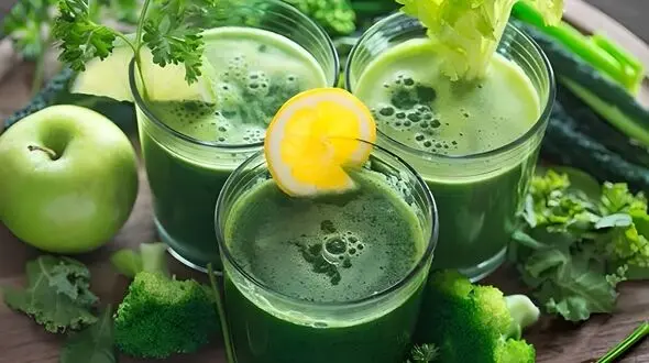 طرز تهیه نوشیدنی که شما را همیشه جوان نگه می دارد!