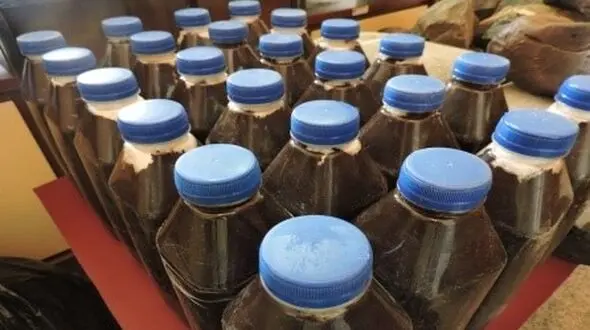 کشف محموله 29کیلویی تریاک از سمند در نایین
