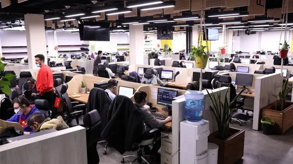  پشت صحنه مرکز خدمات مشتریان "علی بابا"  + فیلم