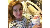 فداکاری جراح باردار و تولد 2 نوزاد در یک اتاق زایمان + عکس