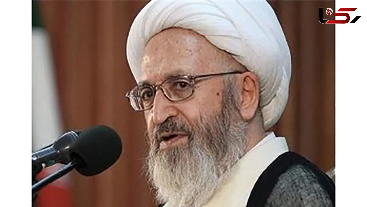 
انتقاد آیت‌الله‌سبحانی به‌اجرای بازیگران‌زن با کلاه‌گیس
