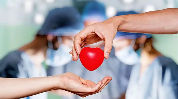 دختربچه مشهدی اشک همه را در آورد / او فرشته نجات چند کودک شد