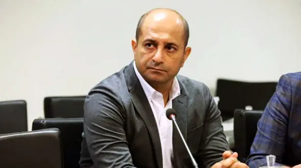 یکی از بدترین سال های بازار پوشاک را تجربه می کنیم / ورود پوشاک غیرقانونی و قاچاق به بازار آسیب می زند