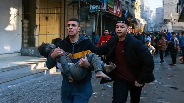 حماس، تل‌آویو و حومه را موشک‌باران کرد/ اسرائیل منازل مردم در اردوگاه النصیرات را به خاک و خون کشید