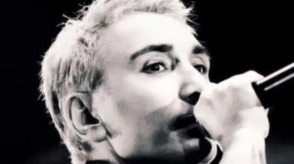 دانلود آهنگ باشکوه شادمهر عقیلی / حیف یادت نمیمونه ....