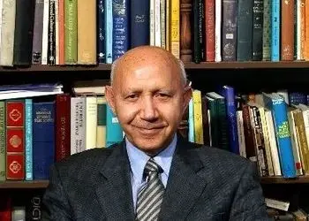 فیلم/ الهی قمشه ای: منتظر نتیجه جنایاتت باش، خوبی و بدی باهم مساوی نیستند، به جادوگران می گویند در هوای آلوده پرواز کنید