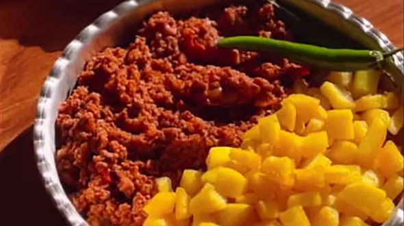 طرز تهیه واویشکا یکی از خوشمزه ترین غذاهای محلی گیلان + فیلم