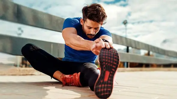 چند تمرین کششی برای شما + فیلم 