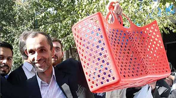 ادعایی درباره ثروت باورنکردنی معاون احمدی نژاد