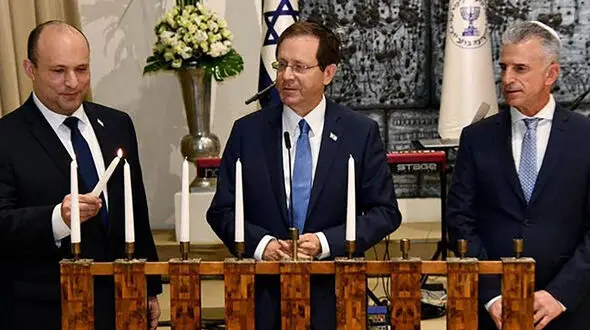 ادامه لفاظی مقامات صهیونیستی علیه ایران / این بار رئیس موساد