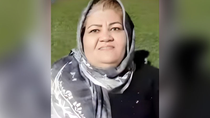 زهرا علیاری