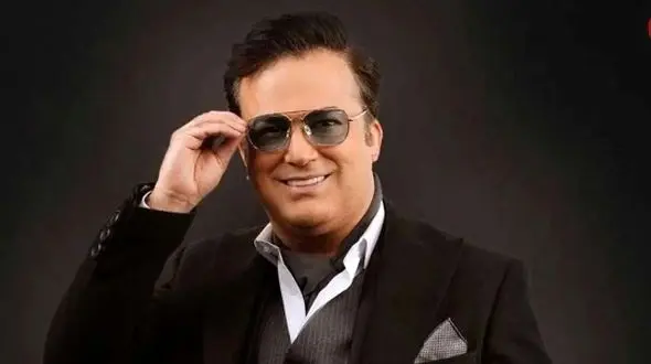 پارک‌گردی خانوادگی و عاشقانه حامد آهنگی در یک قاب / شیطنت از چشم‌های پسرش میباره، چه بلایی قراره بشه