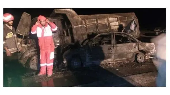 عکس عجیب از صحنه زنده زنده سوختن 2 مرد در سراوان