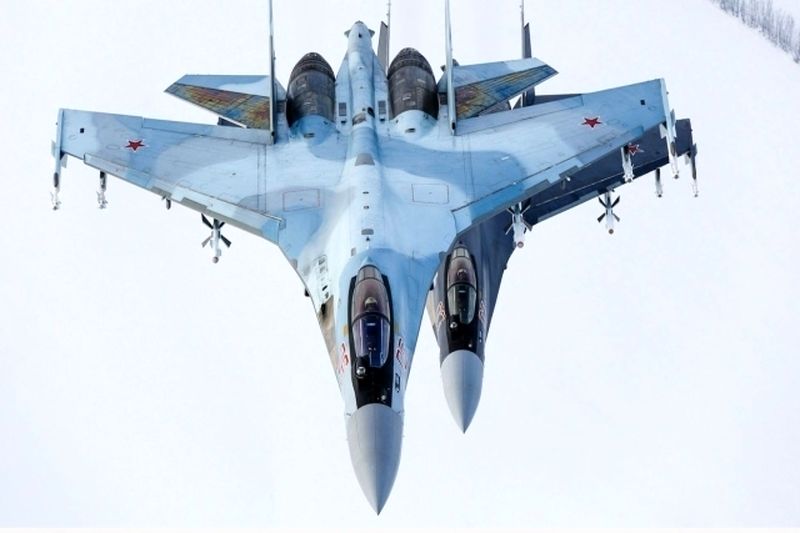 (تصاویر) مقایسه کابین خلبان جنگنده‌ های سوخو SU-35S و SU-57