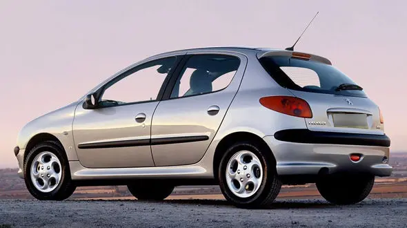 پژو 206 از ایران خودرو رفت !