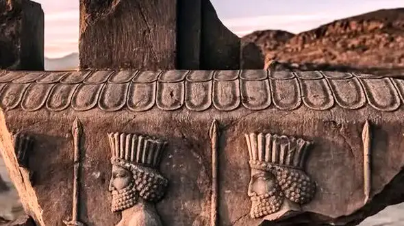 از شکوه و عظمت تخت جمشید تا شالیزارهای کامفیروز