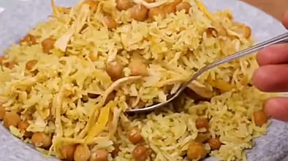 غذای محلی با نخود و برنج و گوشت + فیلم