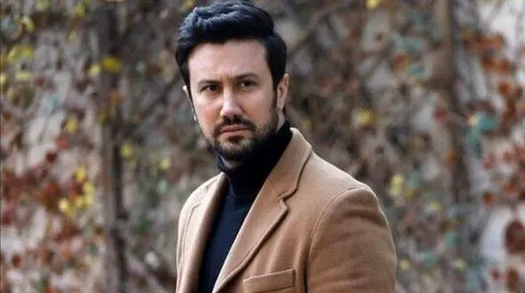 عکس پربازدید شاهرخ استخری و همسرش 