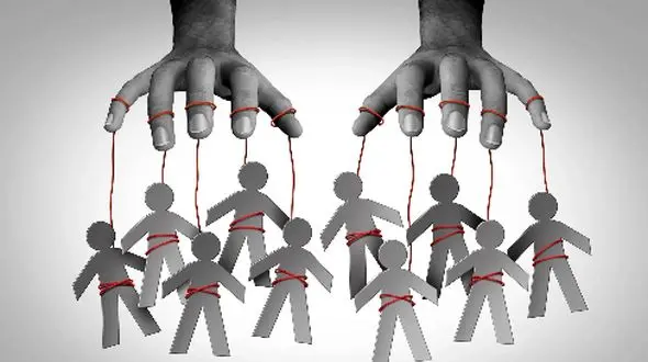 عبارات مخربی که افراد سمی برای کنترل ذهن شما به کار می‌ برند