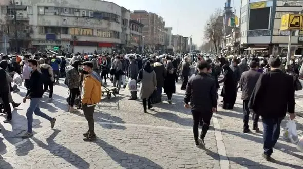 بحران در معیشت عمومی مردم است! / نرخ‌های مایحتاج ضروری دچار رهاشدگی و هرج و مرج شده  است