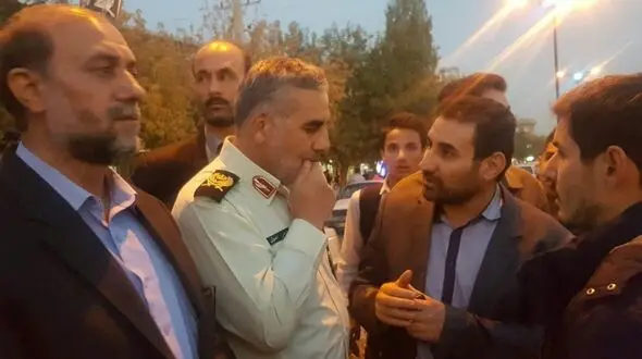 سردار اصلانی مردم ارومیه به آرامش دعوت کرد / 200 تن به مدرسه دخترانه حمله کردند + عکس 