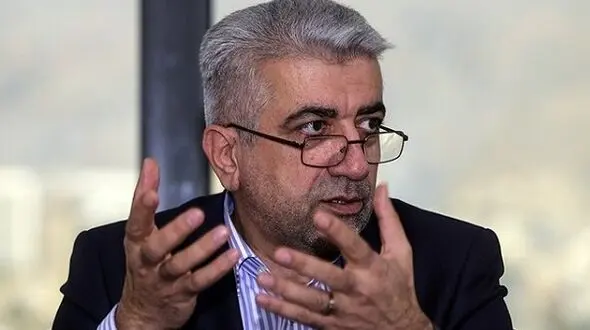 واکنش وزیر نیرو به صادرات آب ایران