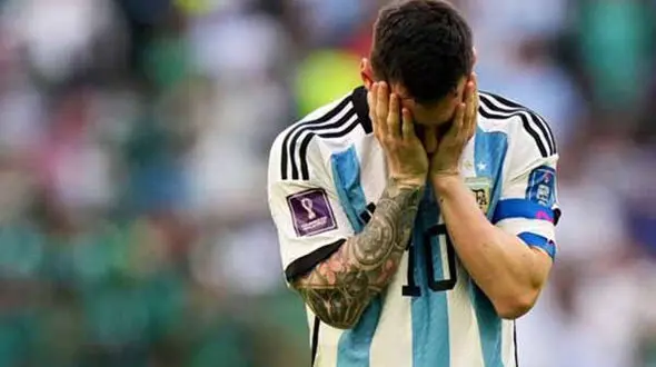 بهترین فوتبالیست ۲۰۲۲ انتخاب شد /  مسی شکست خورد!