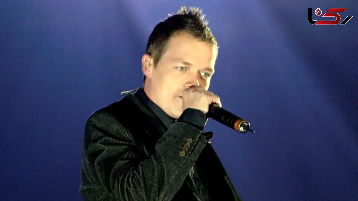 برد آرنولد، خواننده گروه ۳ دورز داون، درگذشت