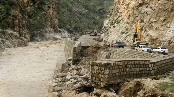 وحشت بلعیده شدن درشهر دورود