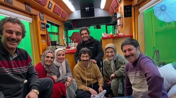 پیمان جبلی رئیس سازمان صداوسیما: باید بگویم ما آماده تولید پایتخت 8 هستیم منتظر محسن تنابنده هستیم تا.../ با مهران مدیری هم صحبت کردیم