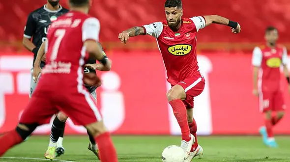 دردسر بزرگ برای پرسپولیس/ ستاره سرخ ها از اول شهریور سرباز است!