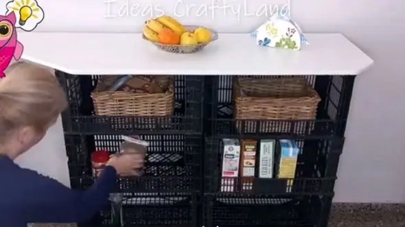 فیلم/ نحوه ساخت کمد کاربردی با جعبه میوه پلاستیکی ! 