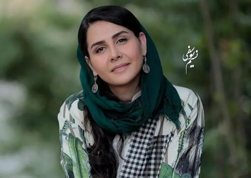 بازیگر جوان