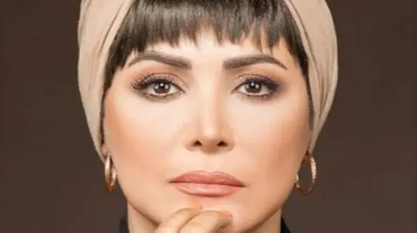 چیدمان منزل شاهانه و مجلل کمند امیر سلیمانی، بازیگر سریال «ناریا» / از مبلمان مدرن و پرده‌های حریر تا اتاق خواب لاکچری و ..