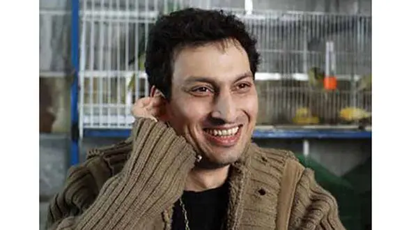 بازیگر معروف تئاتر در بیمارستان بستری شد+عکس