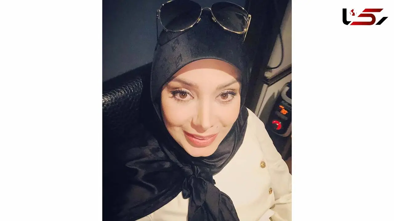 عکس دیده نشده از صبا راد و همسرش مانی رهنما 