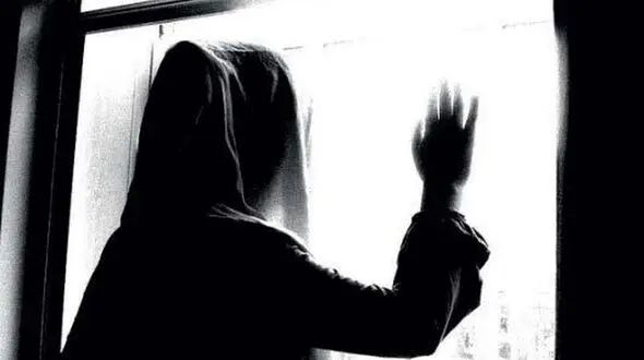 عشق به پسر همسایه زندگی ام را به لجن کشید ! + نظر کارشناس