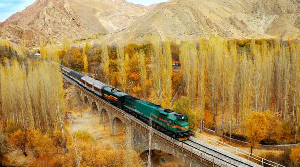 قیمت بلیط قطارهای مسافری از امروز افزایش یافت