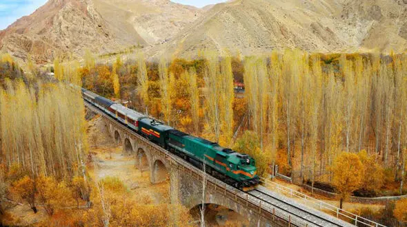 قیمت بلیط قطارهای مسافری از امروز افزایش یافت