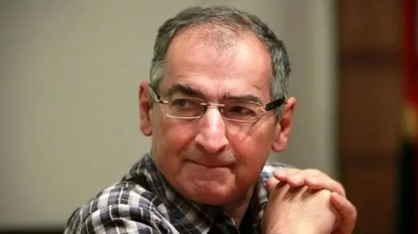 زیباکلام: آیا تاجزاده می‌تواند برای آینده جامعه خطرساز باشد؟