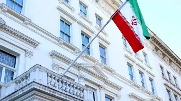 ماجرای پناهندگی غلامرضا دریکوند دیپلمات سابق ایرانی در اتریش چه بود؟