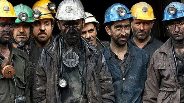 چرا دستمزد کارگران از کارمندان کمتر است؟ / نماینده کارگران؛ امضاء نکردیم !